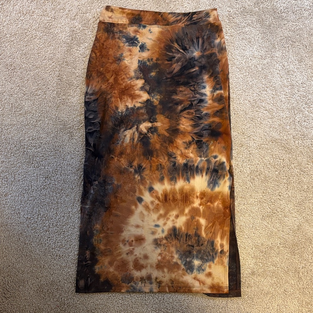 Sundry Tie-Dye Pencil Skirt in Brown and Black
